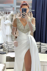 Chic White A-Line V-Neck Sleeveless Beaded Front Slit Panel Train Satin Evening Dresses With Rhinestones