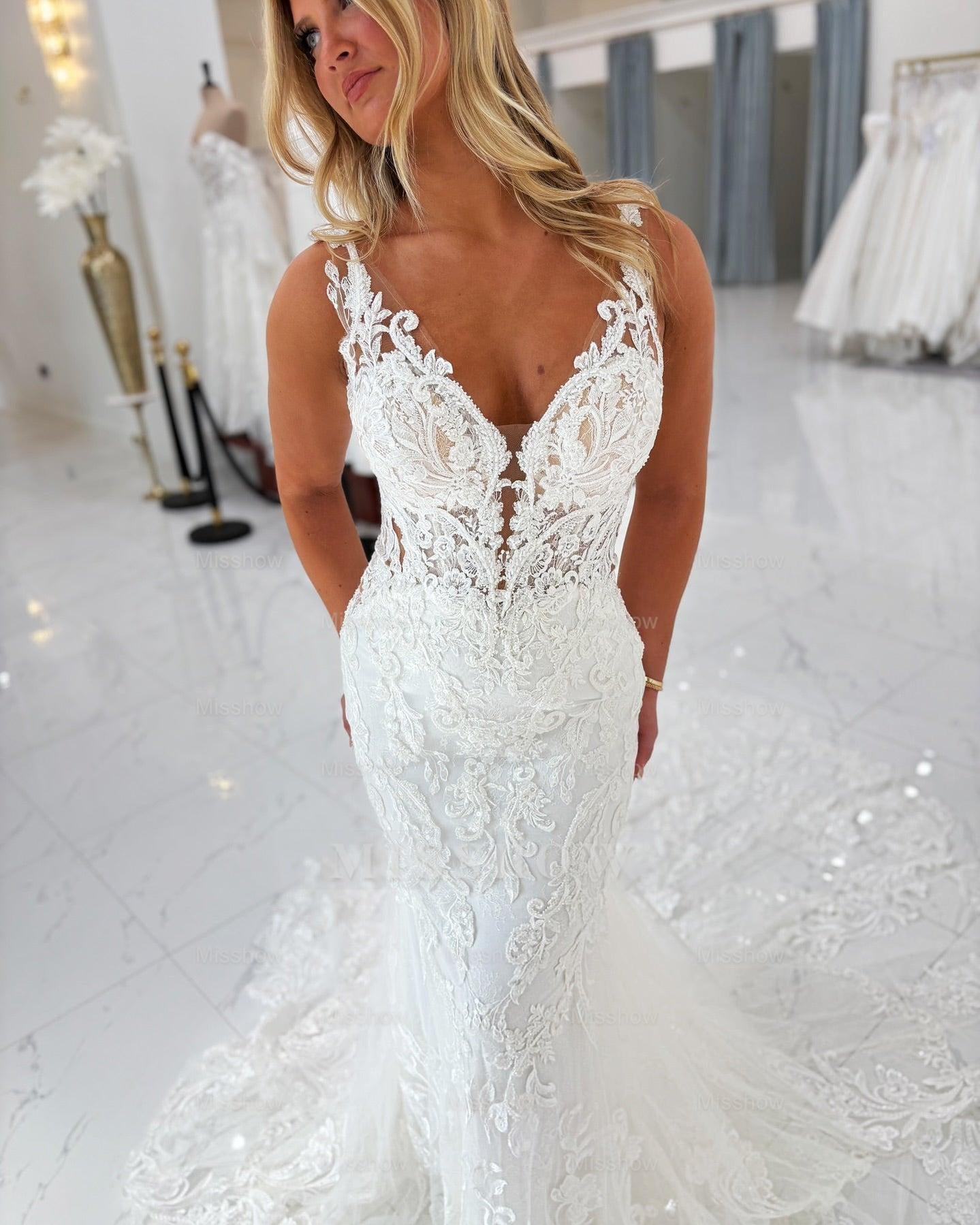 Chic White Mermaid Spaghetti Straps V-Neck Sleeveless Lace Beaded Tulle Chapel Train Wedding Dress With Appliques