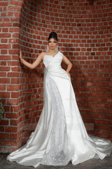 Chic White Mermaid Sweetheart One-Shoulder Sleeveless Sequined Lace Panel Train Satin Wedding Dresses With Appliques