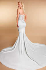 Chic White Mermaid Sweetheart Sleeveless Sweep Train Satin Wedding Dresses With Appliques