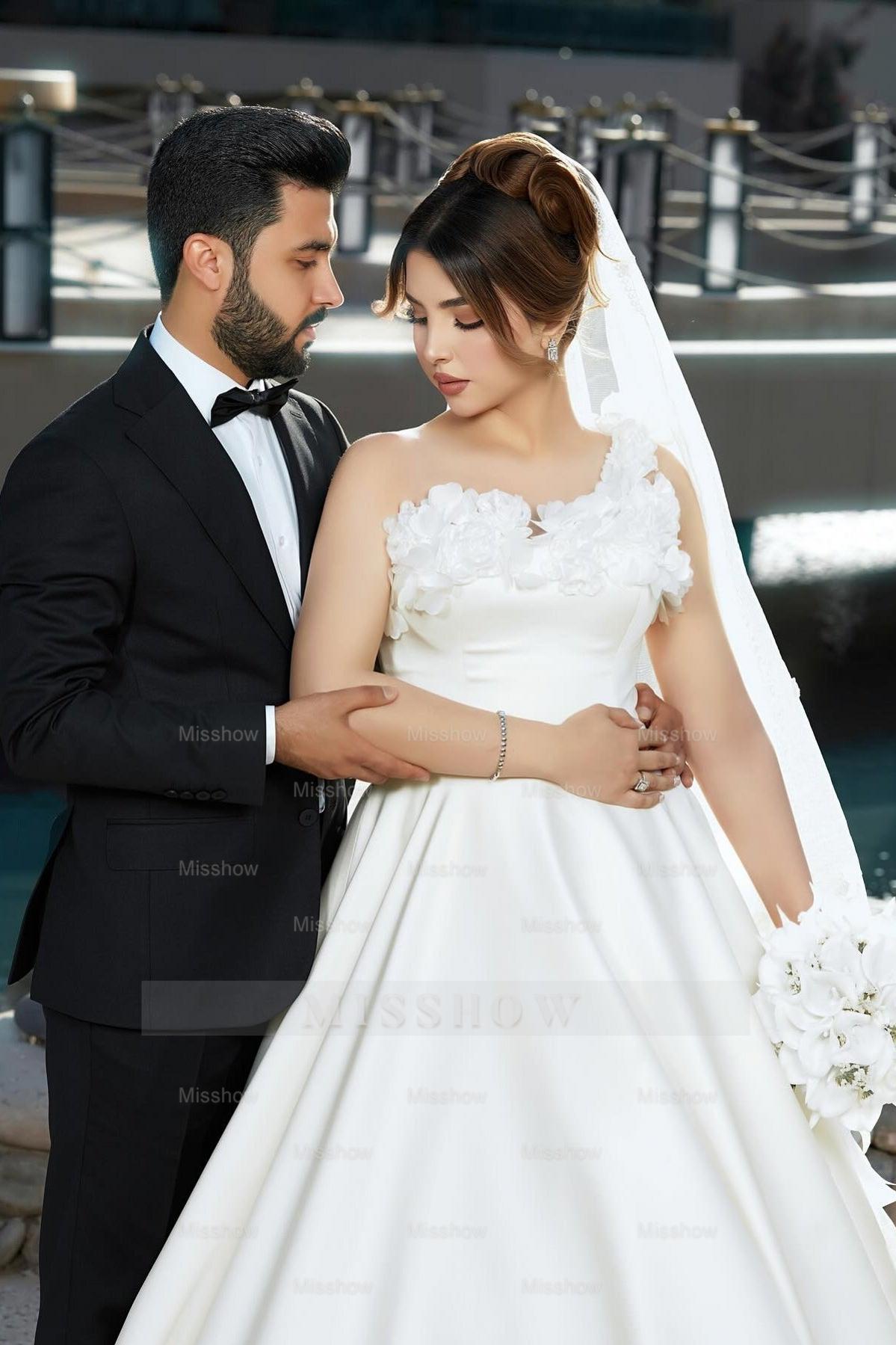 Chic White One-Shoulder Sleeveless Sweep Train Ball Gown Long Satin Wedding Dresses With 3D Flowers