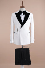 Chic White Slim Fit Peaked Lapel Two-Piece Prom Suit