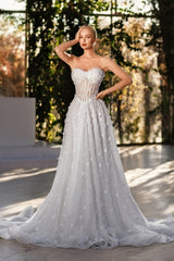 Chic White Sweetheart A-Line Sleeveless Sequined Sweep Train Tulle Wedding Dresses With 3D Flowers
