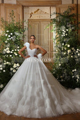 Chic White Sweetheart Ball Gown One-Shoulder Sleeveless Cathedral Train Tulle Wedding Dresses With Handmade Flowers