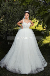 Chic White Sweetheart Spaghetti Strap Sleeveless Ball Gown Tulle Wedding Dresses With Pearls And Appliques