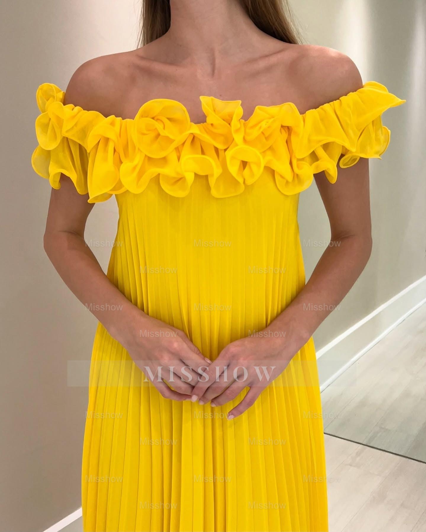 Chic Yellow A-Line Ruffles Off-The-Shoulder Sleeveless Chiffon Floor-Length Bridesmaid Dress