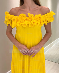 Chic Yellow A-Line Ruffles Off-The-Shoulder Sleeveless Chiffon Floor-Length Bridesmaid Dress