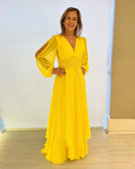 Chic Yellow V-Neck A-Line Mother of Bride Long Sleeves Chiffon Long Bridesmaid Dresses With Appliques