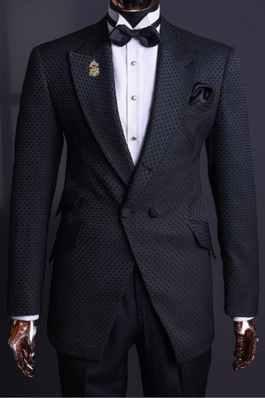 Classic Black Double-Breasted Peaked Lapel Jacquard Prom Suit