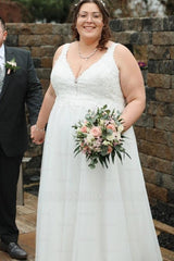 Classic Ivory V-Neck Sleeveless A-Line Wedding Dress with Appliques