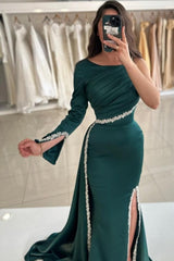 Dark Green Mermaid Crew One-shoulder Long Sleeve Beaded Panel Train Satin Split Front Prom Evening Dresses With Rhinestone