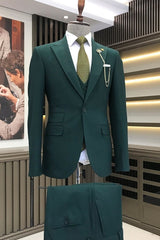 Dark Green Peaked Lapel Three-Piece Chic Prom Suit
