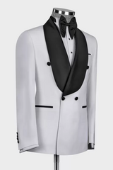 Dashing White Shawl Lapel Double Breasted Wedding Suit