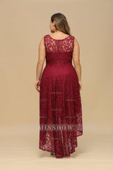 Elegant A-Line Scoop Sleeveless Lace Bridesmaid Dress