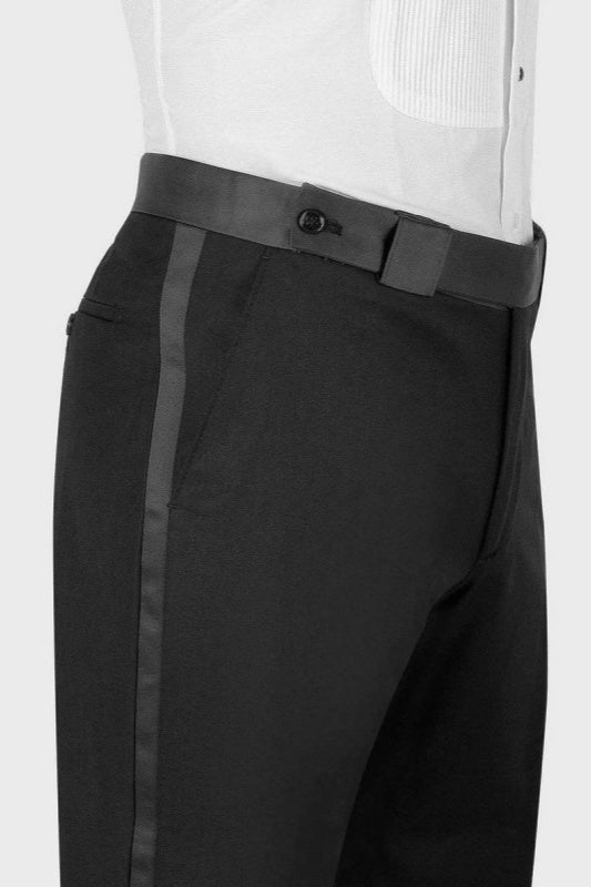 Elegant Champagne Notched Lapel Three-Piece Groom's Wedding Suit