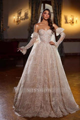 Elegant Champagne Sweetheart Sleeveless Sequined Lace Princess Ball Gown Wedding Dresses