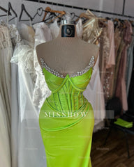 Elegant Column Spaghetti Straps Sleeveless Ruffles Satin Prom Dresses