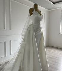 Elegant Ivory Halter Sleeveless Mermaid Wedding Dress with Detachable Train