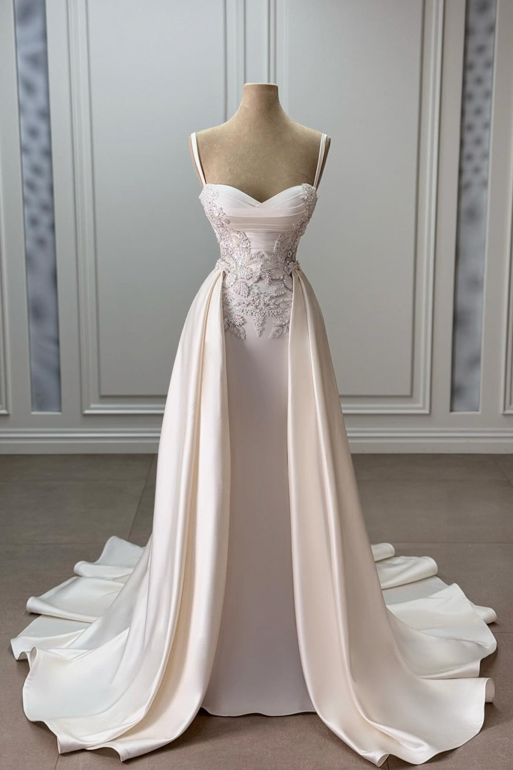 Elegant Ivory Sweetheart Spaghetti Strap Sleeveless Beaded Panel Train Ruffle Long Satin Wedding Dresses