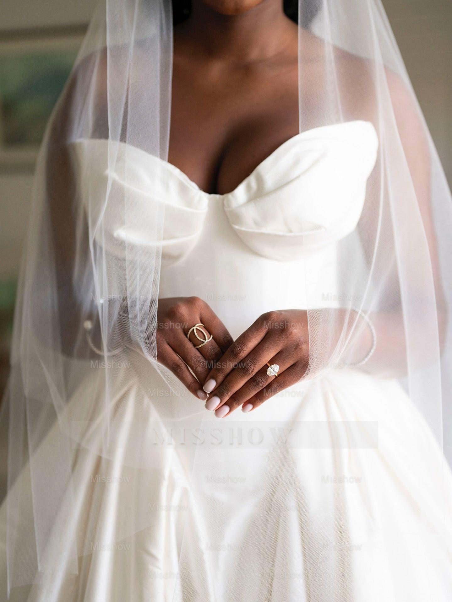 Elegant Long Ball Gown Ivory V-neck Sleeveless Satin Wedding Dress