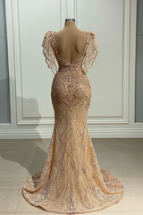 Elegant Long Gold Mermaid Lace Crew Neck Sleeveless Prom Dress