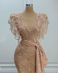Elegant Long Gold Mermaid Lace Crew Neck Sleeveless Prom Dress