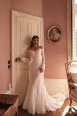 Elegant Long White Off-the-shoulder Mermaid Wedding Dress with Lace