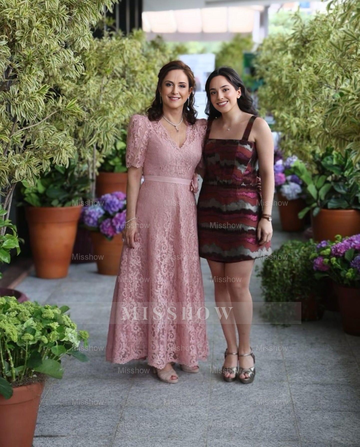 Elegant Pink A-Line Mother of Bride V-Neck Short Sleeves Long Lace Bridesmaid Dress