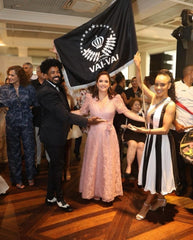 Elegant Pink A-Line Mother of Bride V-Neck Short Sleeves Long Lace Bridesmaid Dress