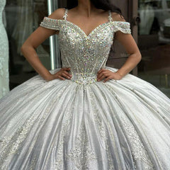 Elegant Silver Sweetheart Sleeveless Beaded Lace Applique Ball Gown Quinceanera Dress