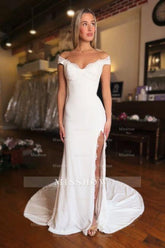 Elegant Strapless Mermaid Off-The-Shoulder Sleeveless Long Satin Split Front Prom Dresses With Lace