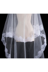 Elegant Two Tiered Veil for Bridal Women Wedding Veils With Lace
