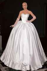 Elegant White Ball Gown Sweetheart Sleeveless Beaded Satin Ruffles Long Wedding Dress With Pearls