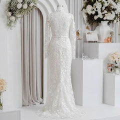 Elegant White Mermaid Lace Square Long Sleeves Beaded Long Wedding Dresses With Pearls