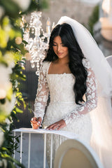 Elegant White Mermaid Lace Square Long Sleeves Beaded Long Wedding Dresses With Pearls