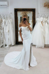 Elegant White Mermaid Strapless Off-The-Shoulder Sleeveless Chapel Train Simple Satin Wedding Dresses With Slit