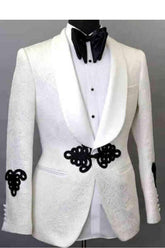 Elegant White Shawl Collar Two-Piece Jacquard Groom's Wedding Suit