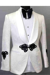 Elegant White Shawl Collar Two-Piece Jacquard Groom's Wedding Suit