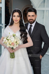 Elegant White V-Neck Off-The-Shoulder Sleeveless Sequined Long Chiffon Wedding Dresses With Appliques
