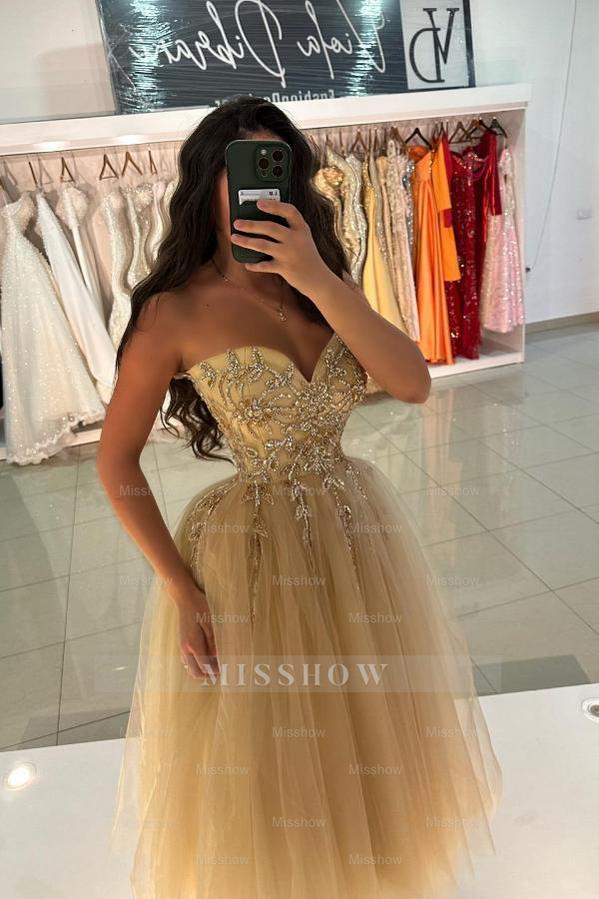 Enchanting Champagne A-line Sweetheart Sleeveless Tea-Length Tulle Evening Dresses with Beadings