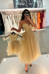 Enchanting Champagne A-line Sweetheart Sleeveless Tea-Length Tulle Evening Dresses with Beadings