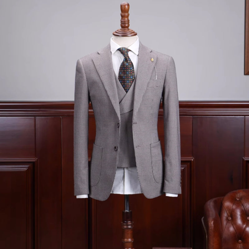 Exquisite Gray Notch Lapel Three-Piece Business Attire