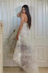 Fabulous A-Line Lace Sweetheart Sleeveless White Wedding Dress With Appliques