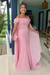 Fabulous Column Lace Mother of The Bride Dress Off-The-Shoulder Sleeveless Pink Bridesmaid Dress With Appliques