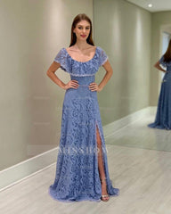 Fabulous Dusty Blue A-Line Strapless Off-The-Shoulder Long Lace Mother of the Bride Dress With Slit