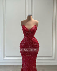 Fabulous Long Red V-neck Sequined Sleeveless Mermaid Prom Dress