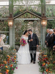 Fabulous White A-Line Lace Off-The-Shoulder Sleeveless Tulle Wedding Dresses