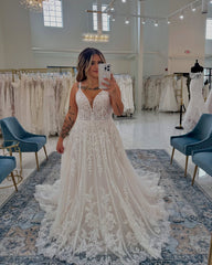 Fabulous White A-Line Spaghetti Straps V-Neck Sleeveless Lace Chapel Train Lace Wedding Dress With Appliques