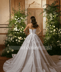 Fabulous White A-Line Strapless Beaded Ball Gown Sleeveless Cathedral Train Satin Wedding Dresses With 3D Flowers