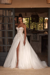 Fabulous White A-line Sweetheart Sequined Lace Sleeveless Tulle Long Wedding Dresses With Slit